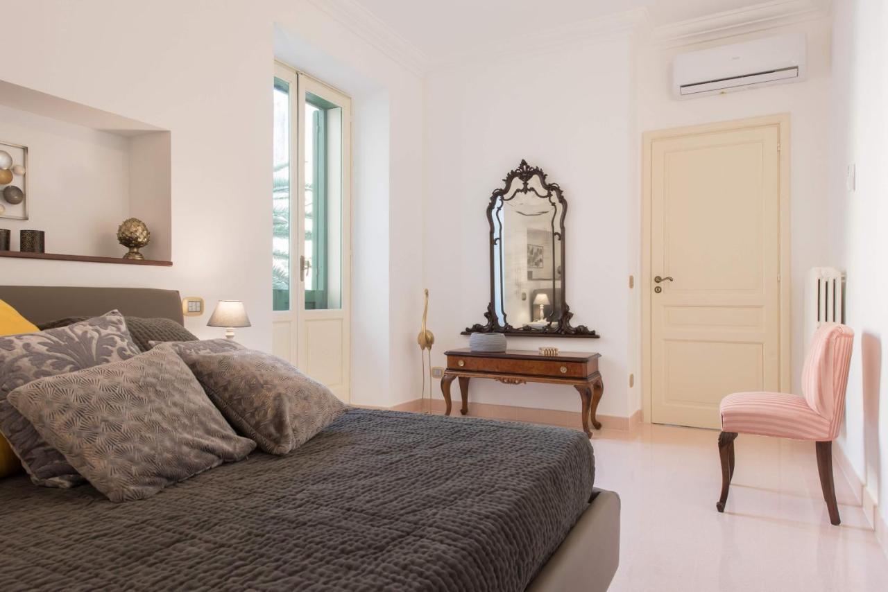 סירקוזה Duomo Seaside Deluxe Apartment By Ortigia Apartments מראה חיצוני תמונה