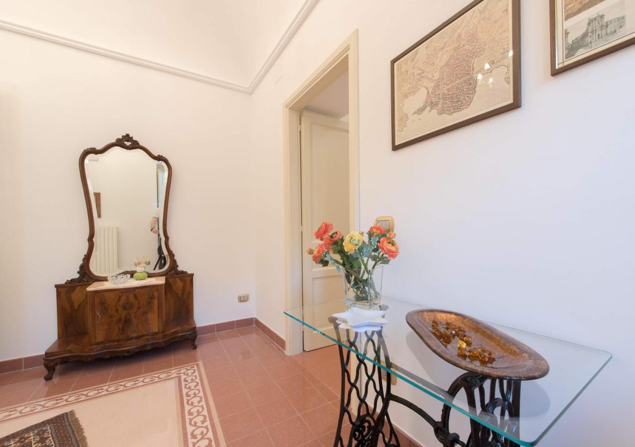 סירקוזה Duomo Seaside Deluxe Apartment By Ortigia Apartments מראה חיצוני תמונה