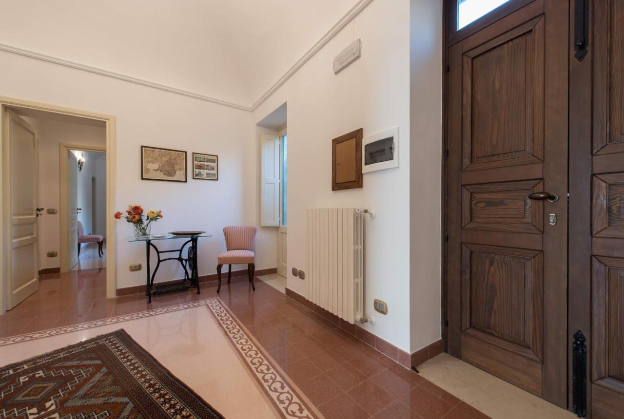 סירקוזה Duomo Seaside Deluxe Apartment By Ortigia Apartments מראה חיצוני תמונה